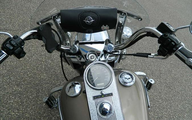 2005 Harley-Davidson® FLHRC-I ROAD KING