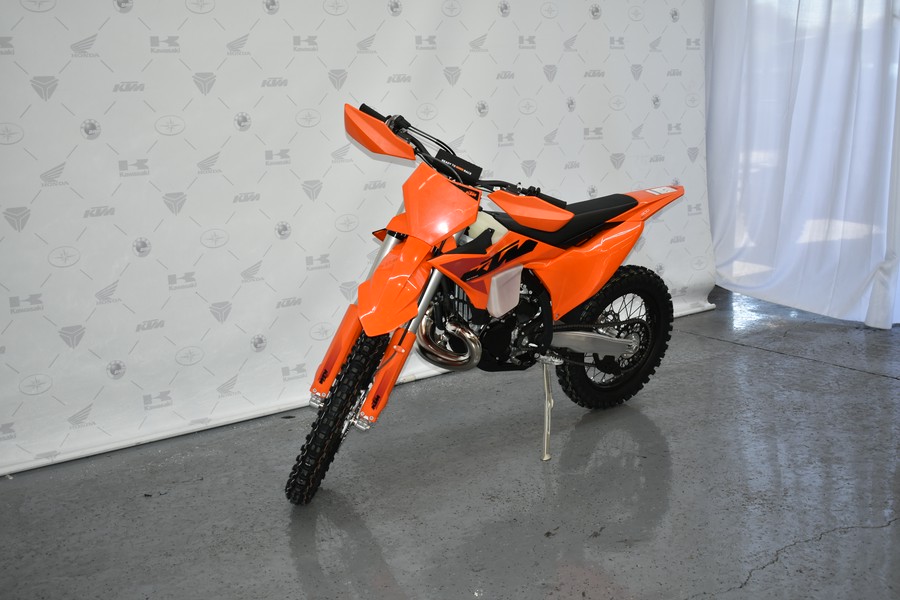 2025 KTM XC 300