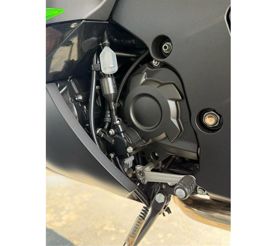 2017 Kawasaki Ninja ZX-14R ABS