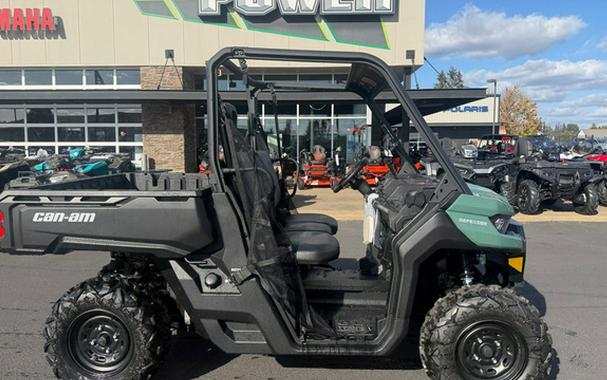 2026 Can-AM Defender HD7