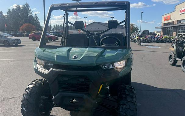 2026 Can-AM Defender HD7