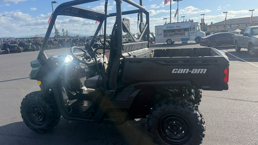 2026 Can-AM Defender HD7