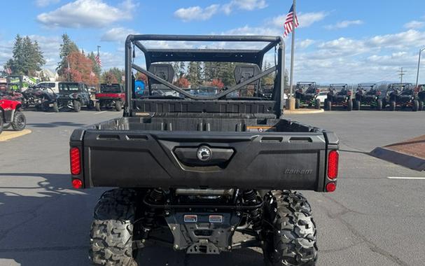 2026 Can-AM Defender HD7
