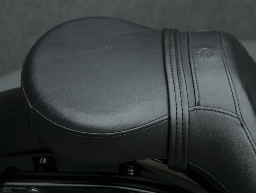 2011 HARLEY DAVIDSON FXS BLACKLINE