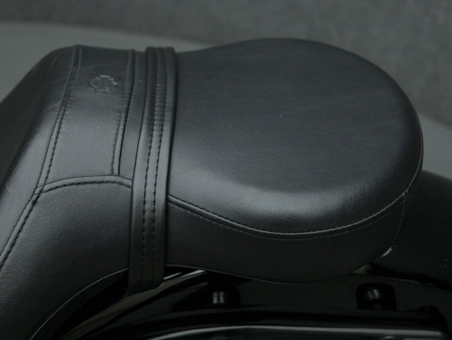 2011 HARLEY DAVIDSON FXS BLACKLINE