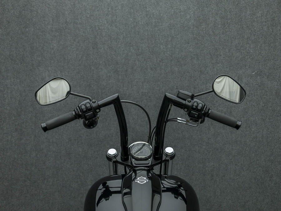 2011 HARLEY DAVIDSON FXS BLACKLINE