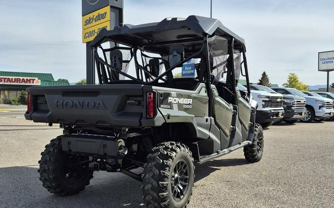 2025 Honda® Pioneer 1000-6 Deluxe Crew