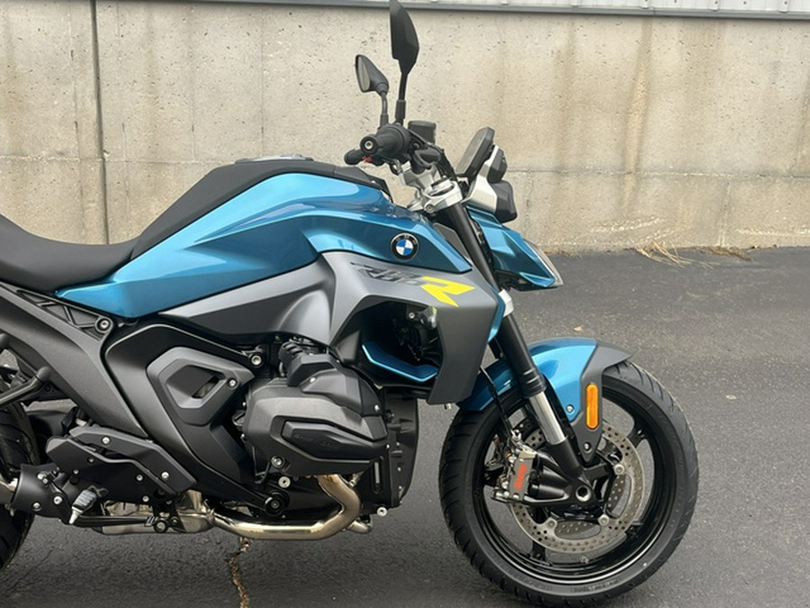 2026 BMW R 1300 R