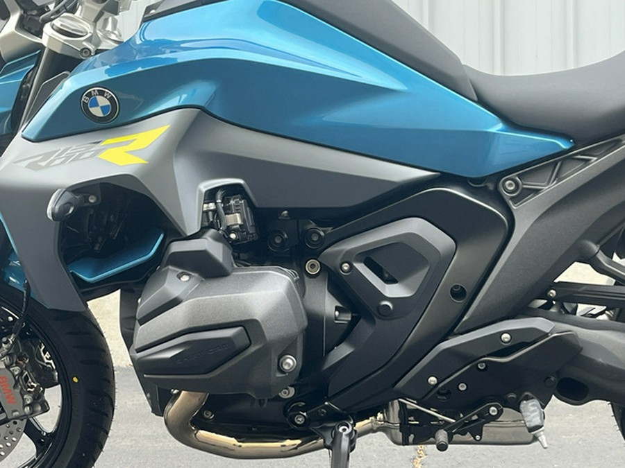 2026 BMW R 1300 R