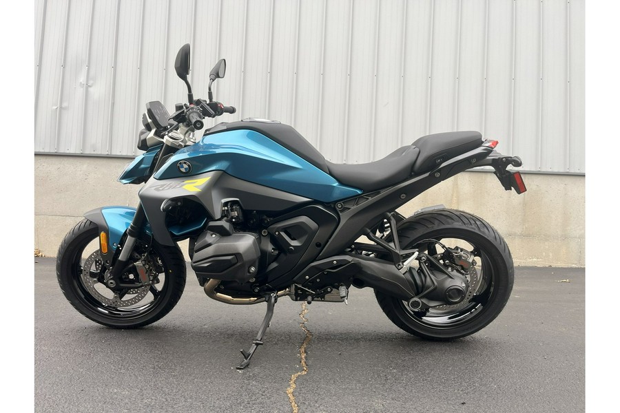 2026 BMW R 1300 R