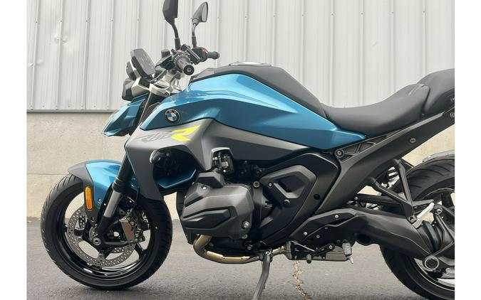 2026 BMW R 1300 R