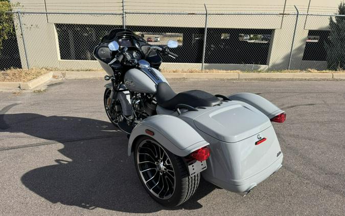 2024 Harley-Davidson® Road Glide® 3