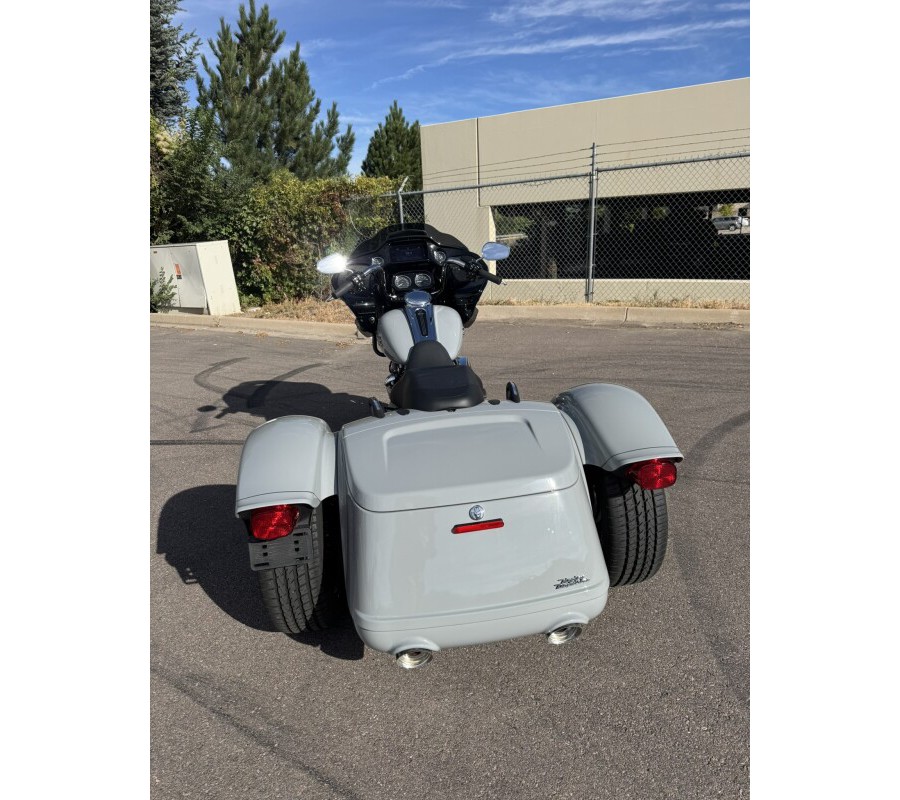 2024 Harley-Davidson® Road Glide® 3