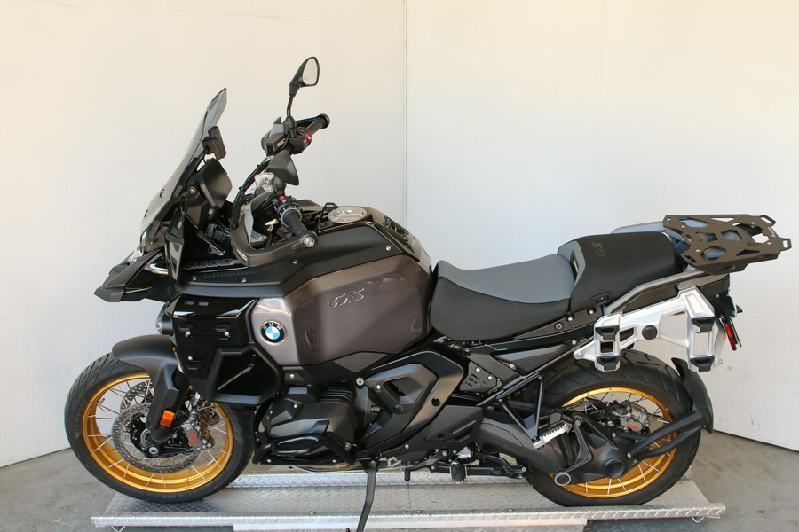 2026 BMW Motorrad R 1300 GS Adventure