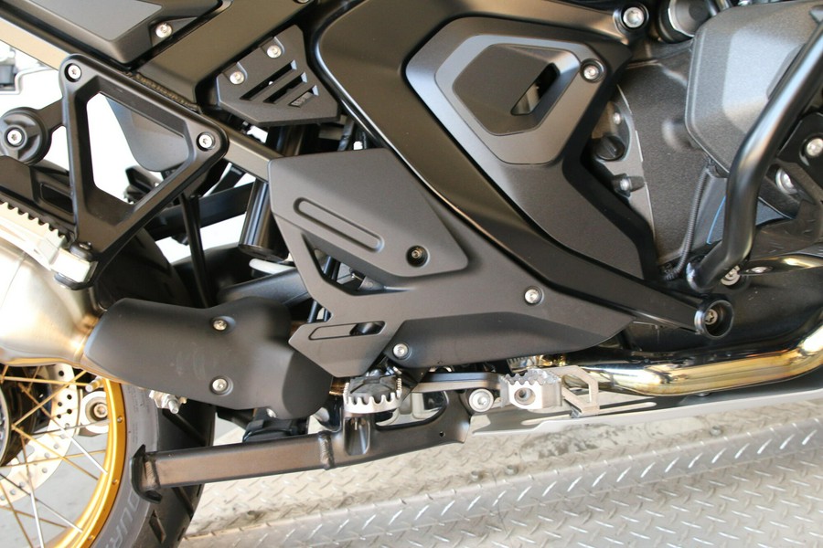 2026 BMW Motorrad R 1300 GS Adventure