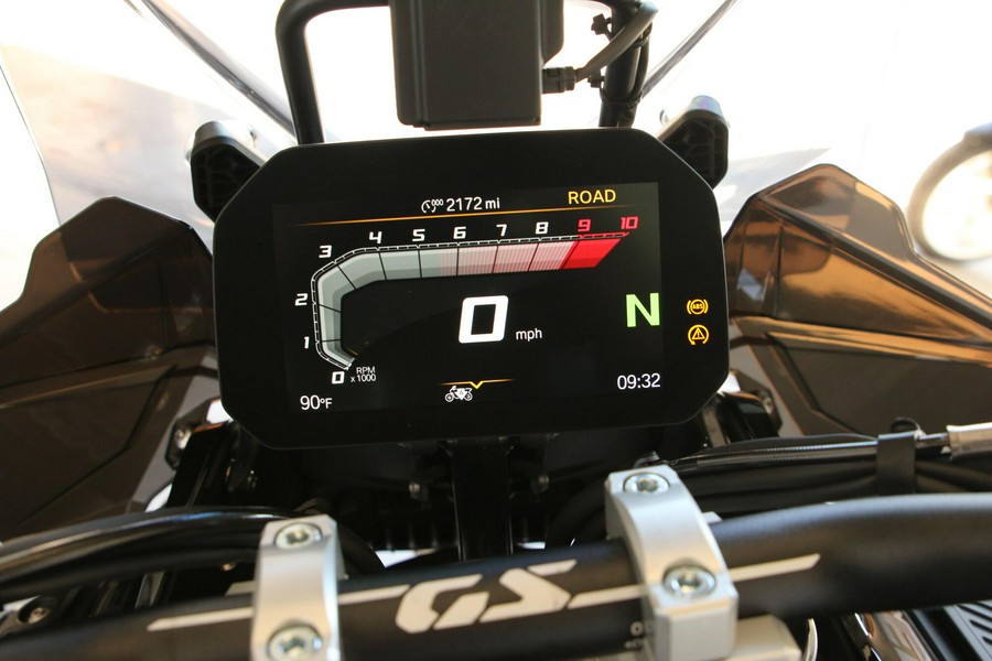 2026 BMW Motorrad R 1300 GS Adventure