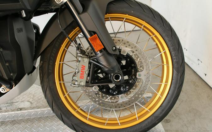 2026 BMW Motorrad R 1300 GS Adventure