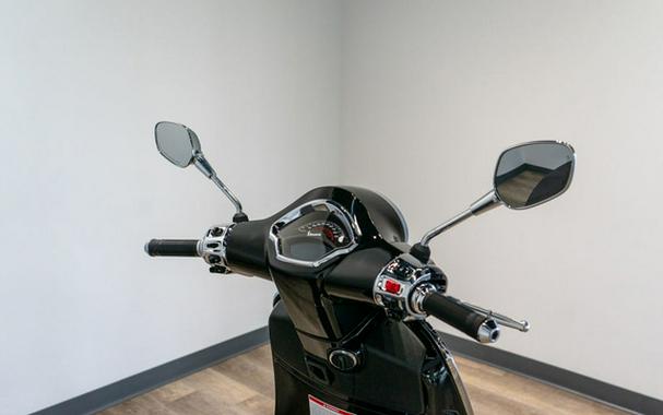 2023 Vespa GTS Super 300