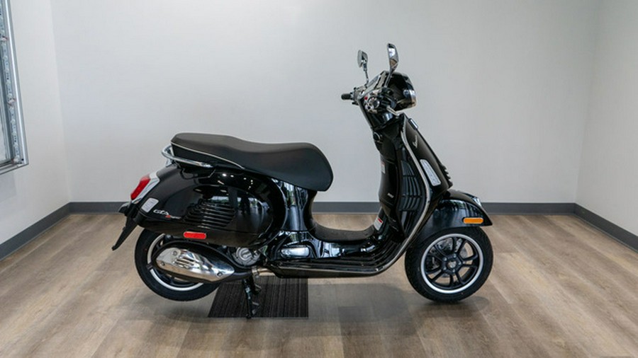 2023 Vespa GTS Super 300