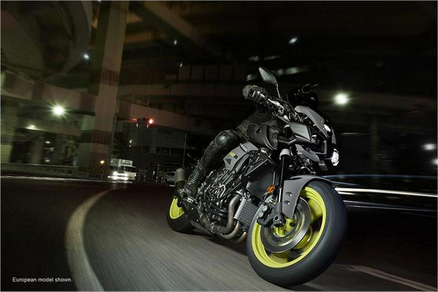 2018 Yamaha MT-10