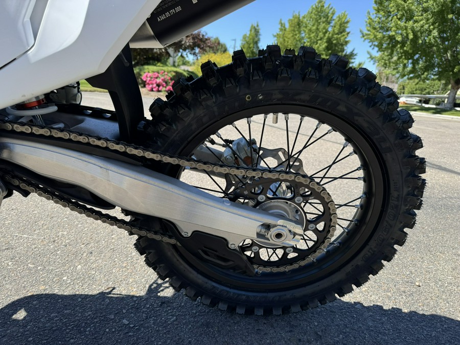 2023 Husqvarna Motorcycles FX 450 PRESS BIKE