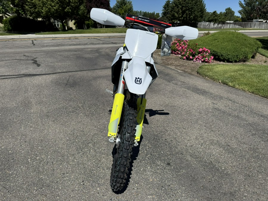 2023 Husqvarna Motorcycles FX 450 PRESS BIKE