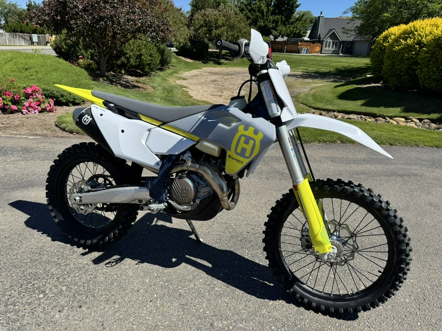 2023 Husqvarna Motorcycles FX 450 PRESS BIKE