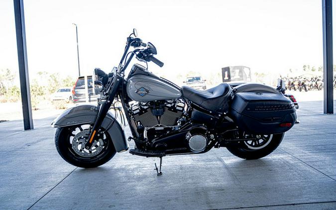 2026 Harley-Davidson Softail FLHC - Heritage Classic