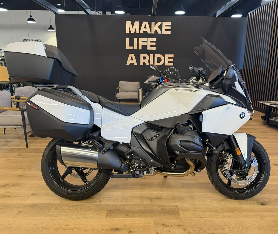 2026 BMW R 1300 RT