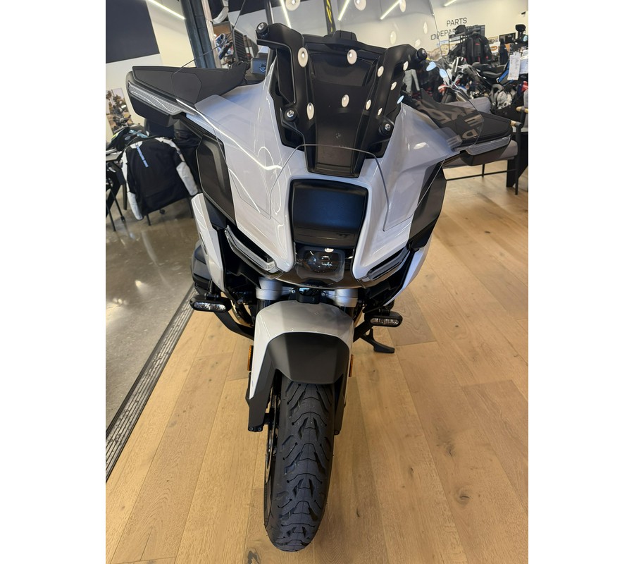 2026 BMW R 1300 RT