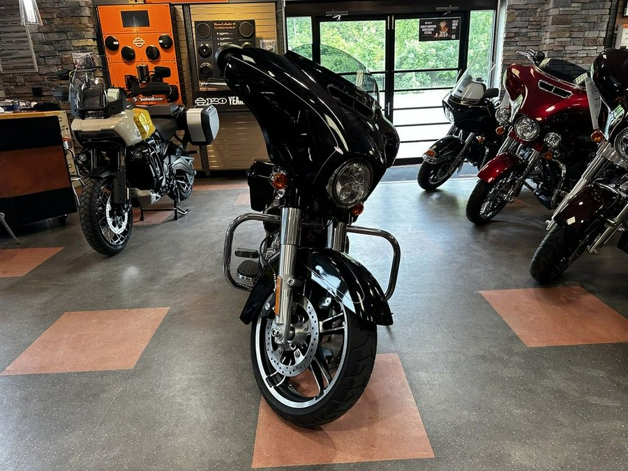 2016 Harley-Davidson® FLHXS - Street Glide® Special