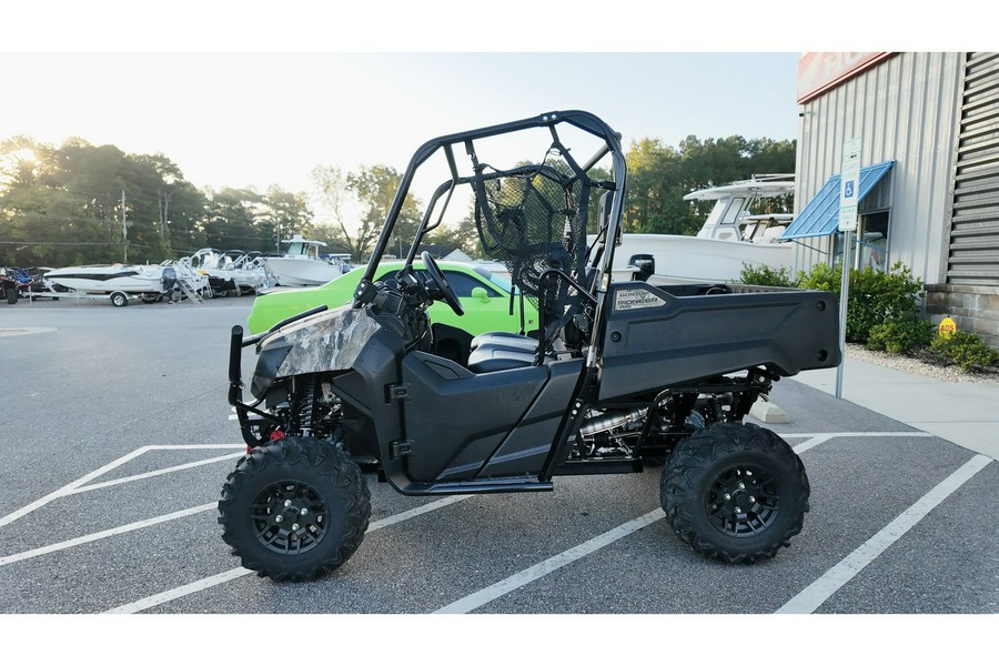 2025 Honda Pioneer 700 Forest