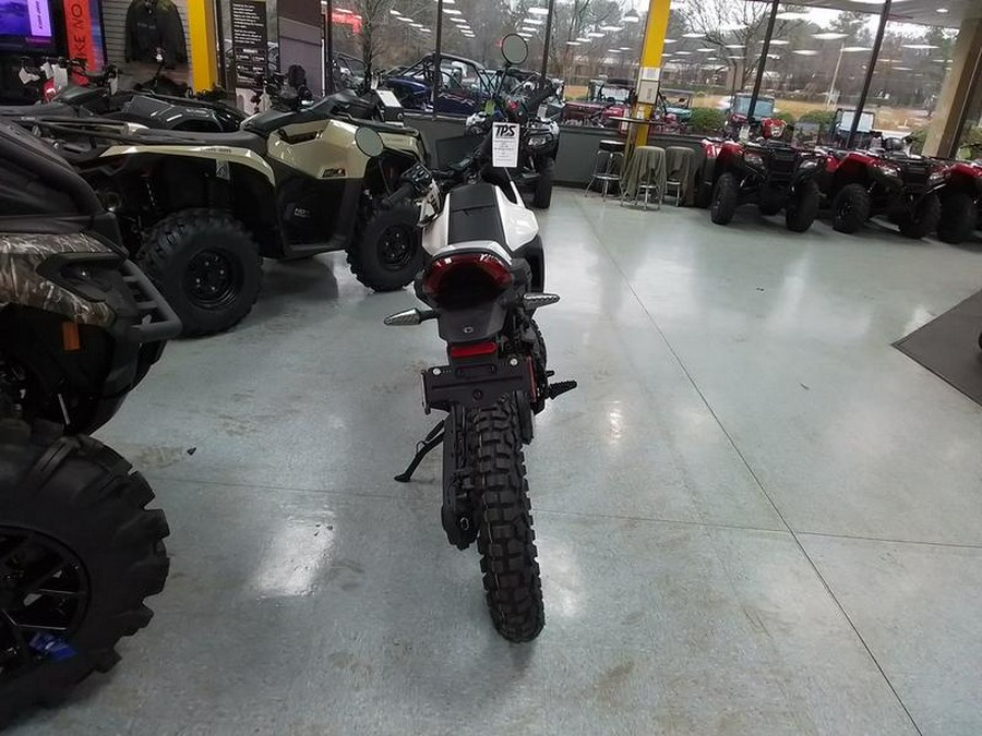 2025 Can-Am® Origin White