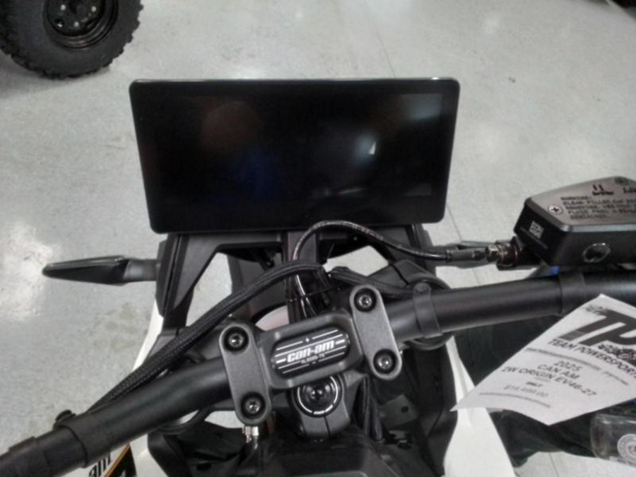 2025 Can-Am® Origin White