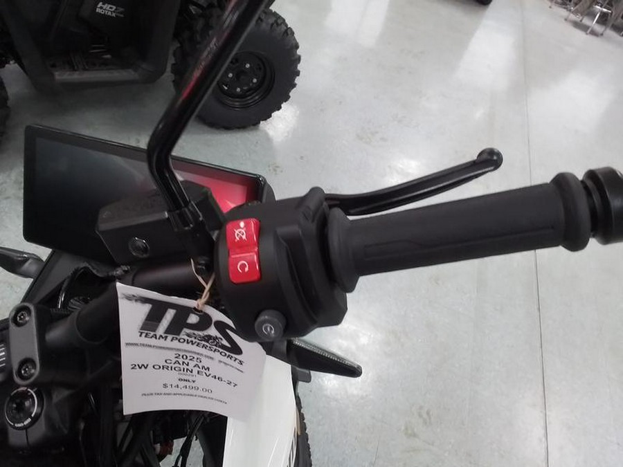 2025 Can-Am® Origin White