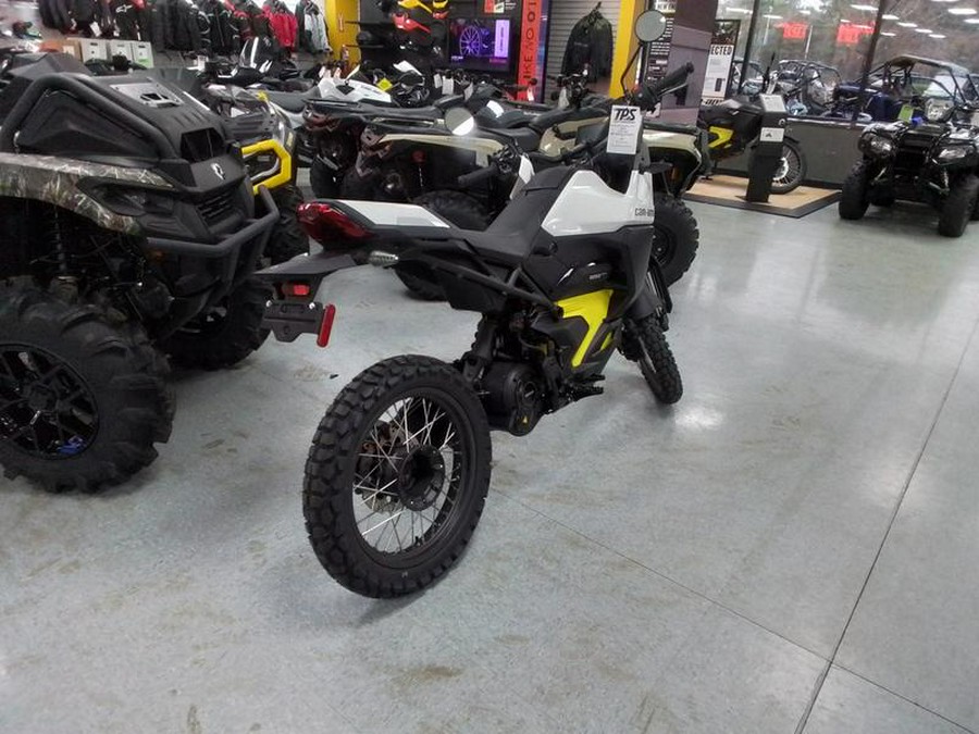 2025 Can-Am® Origin White