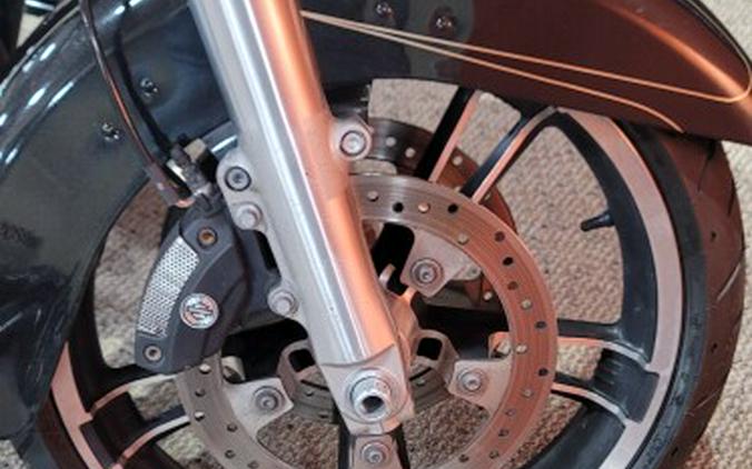 2016 Harley-Davidson® Road Glide® Special Black Quartz