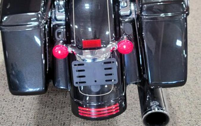 2016 Harley-Davidson® Road Glide® Special Black Quartz