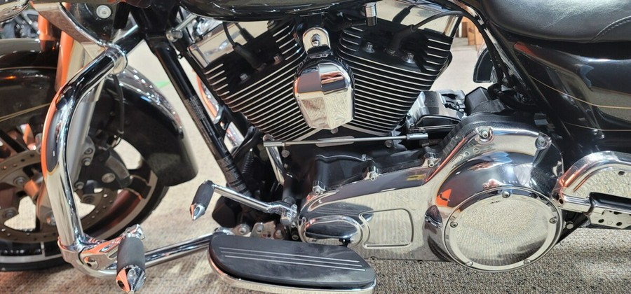 2016 Harley-Davidson® Road Glide® Special Black Quartz