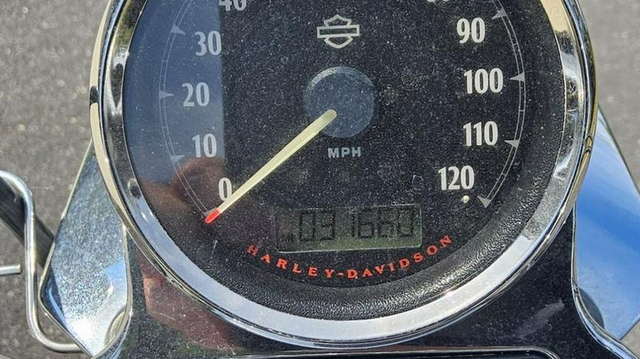 2014 Harley-Davidson® XL1200T - Sportster® SuperLow® 1200T