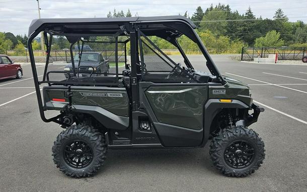 2026 Honda Pioneer 1000-5 Deluxe