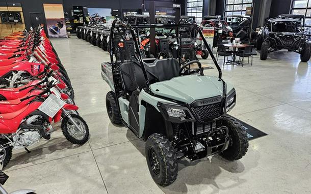 2026 Honda Pioneer 520