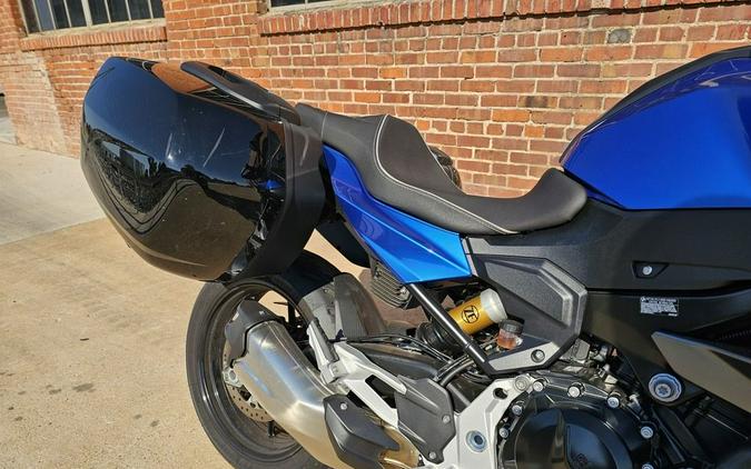 2023 BMW F 900 XR