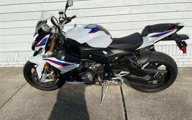 2018 BMW S 1000 R