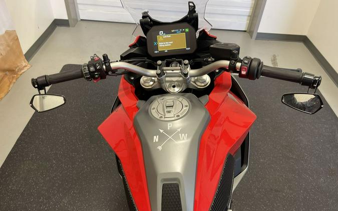 2021 BMW F 900 XR Racing Red