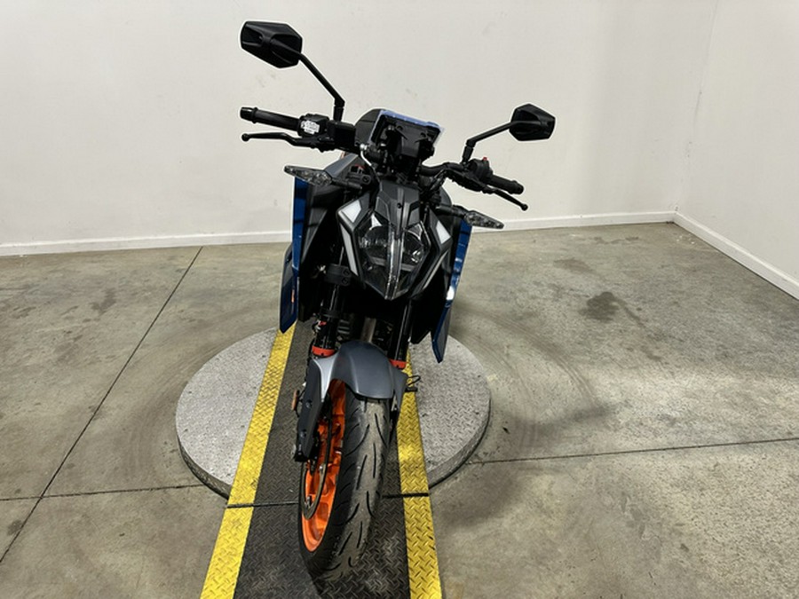 2024 KTM Duke 390