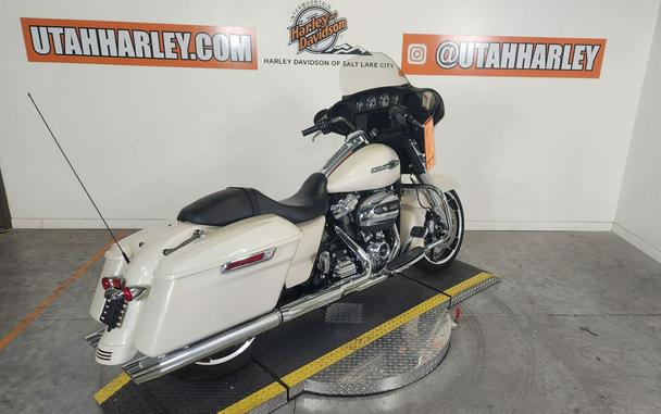 2022 Harley-Davidson Street Glide®