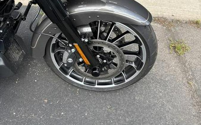 2023 Harley-Davidson® FLTRT - Road Glide® 3
