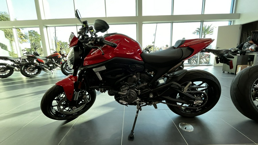 2024 Ducati Monster