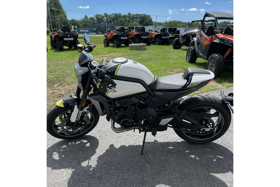 2023 CFMOTO 700 CL-X SPORT